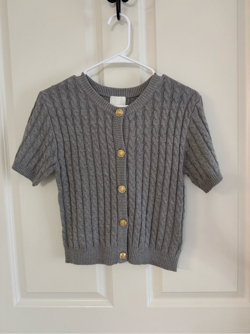 H&M Light Gray Cable-Knit Short Sleeve Cardigan with Button Front